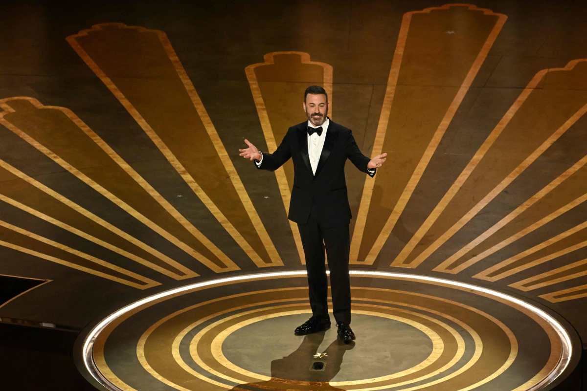 La bofetada de Will Smith fue objeto de bromas en los Premios Óscar 2023 y esto dijo Jimmy Kimmel