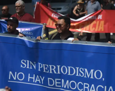 “Sin periodismo se acaban las libertades”: periodistas centroamericanos hablan sobre cómo se ha intensificado la persecución a la prensa