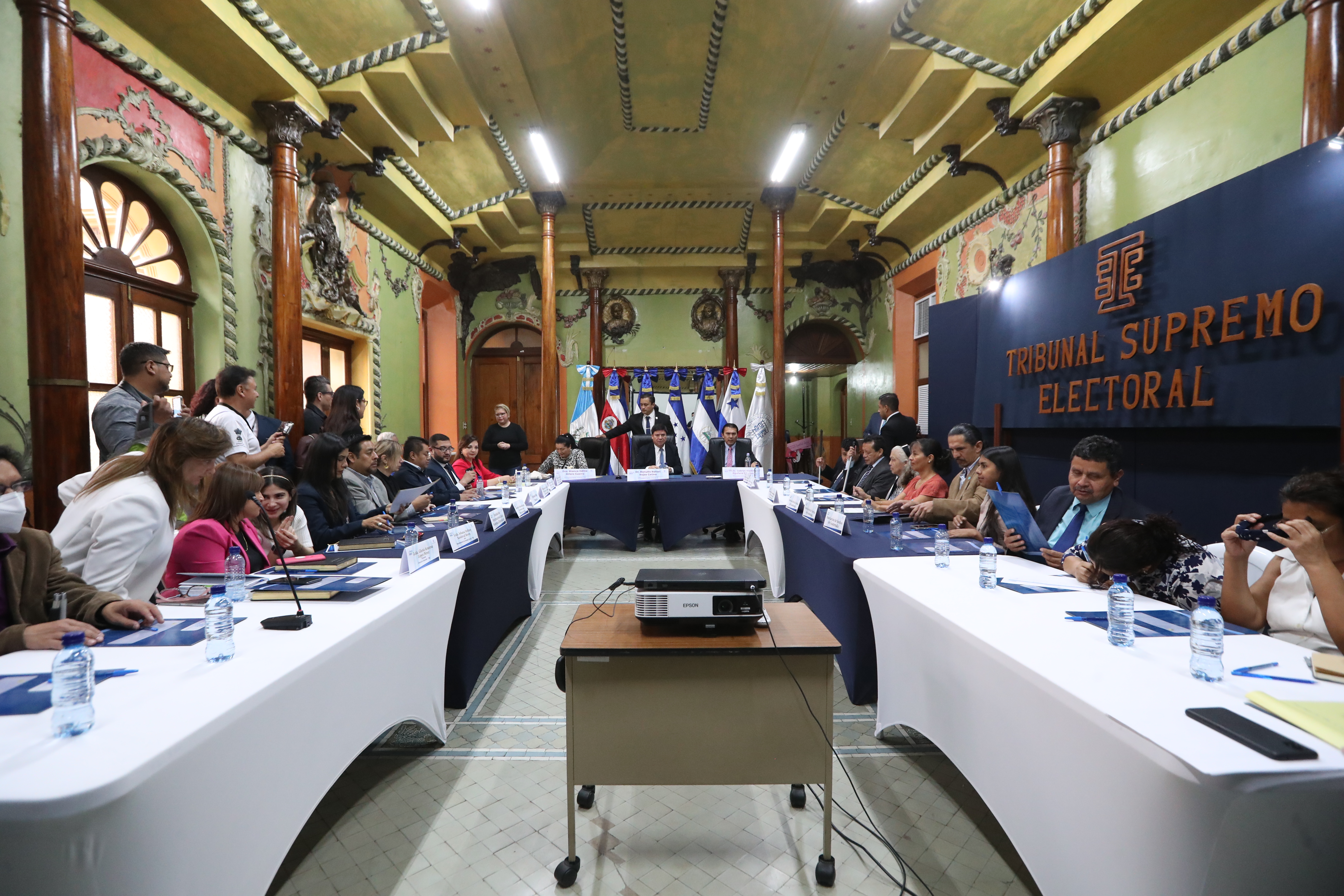 Magistrados del Tribunal Supremo Electoral han sido criticados por la forma en que han permitido o negado la participación de candidatos para el proceso electoral de 2023. (Foto Prensa Libre: Roberto López). 