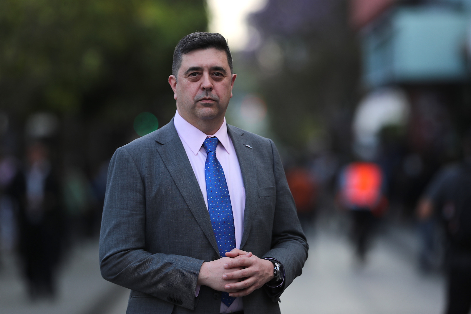 El doctor López Pérez recuerda que el surgimiento de los criminales puede vincularse a los moldes contextuales donde no impera un control o presencia estatal en donde además se carece de oportunidades para el desarrollo integral. (Foto Prensa Libre: Elmer Vargas)