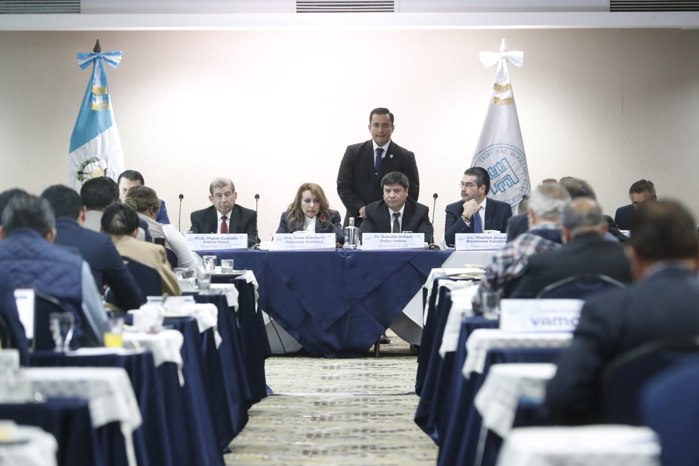 Sectores nacionales dudan de los criterios para aceptar y rechazar candidaturas que están usando las autoridades electorales. Fotografía: Prensa Libre (María José Bonilla). 