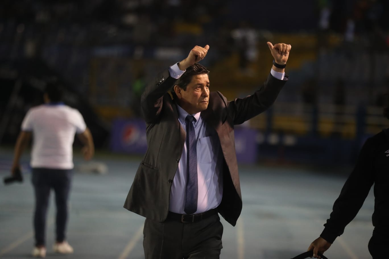 Luis Fernando Tena, técnico de la Selección de Guatemala. (Foto Prensa Libre: Érick Ávila)