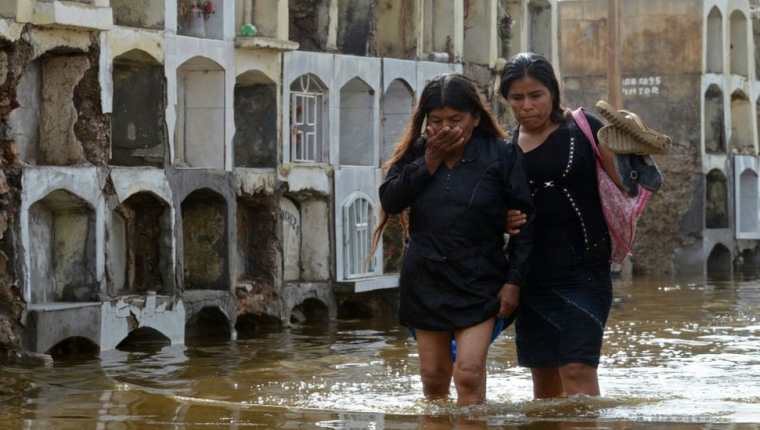 En 2017, El Niño causó lluvias torrenciales en Perú que derivaron en inundaciones y deslaves que afectaron a miles de personas. GETTY IMAGES