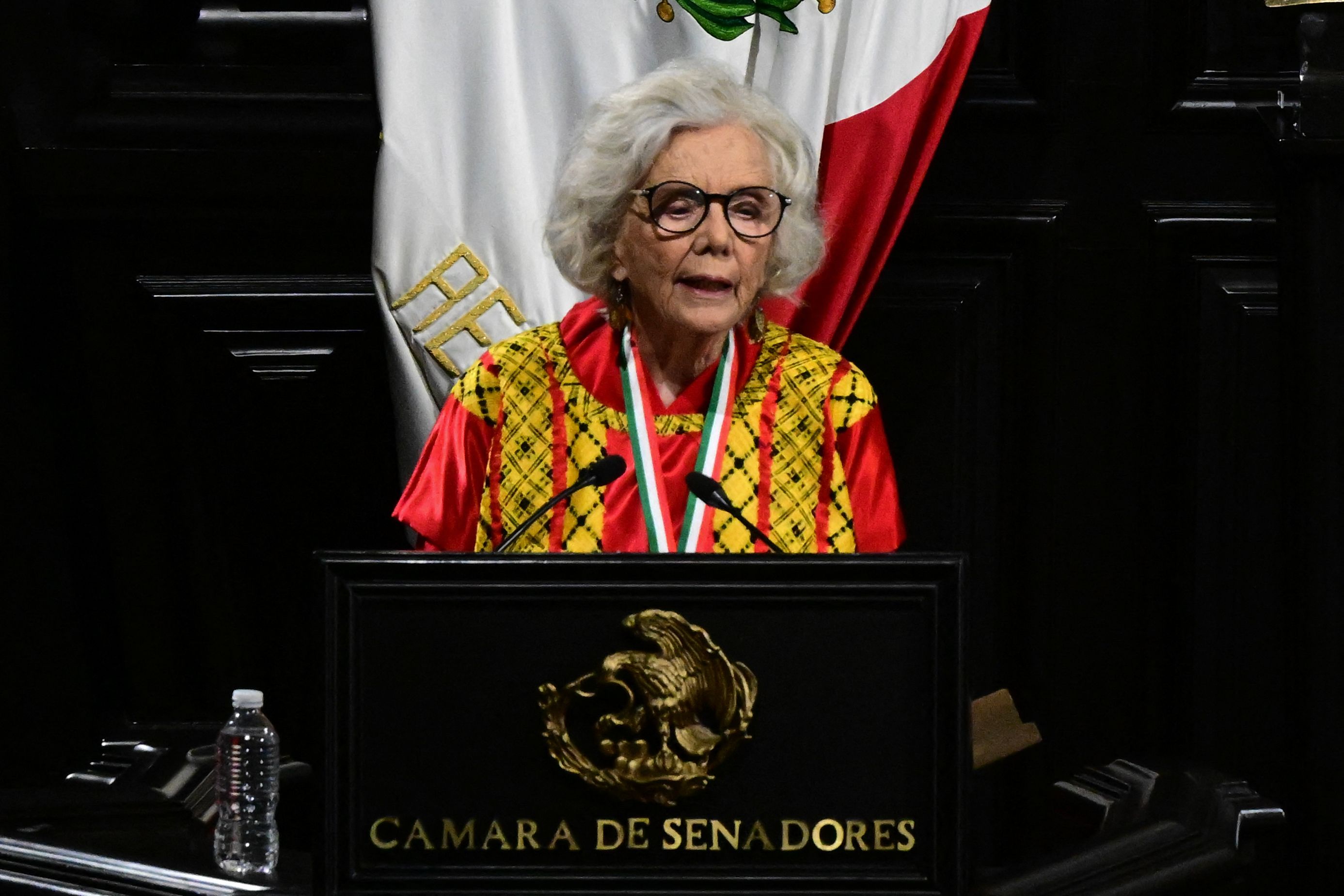 Elena Poniatowska: 70 años de periodismo con el oído atento
