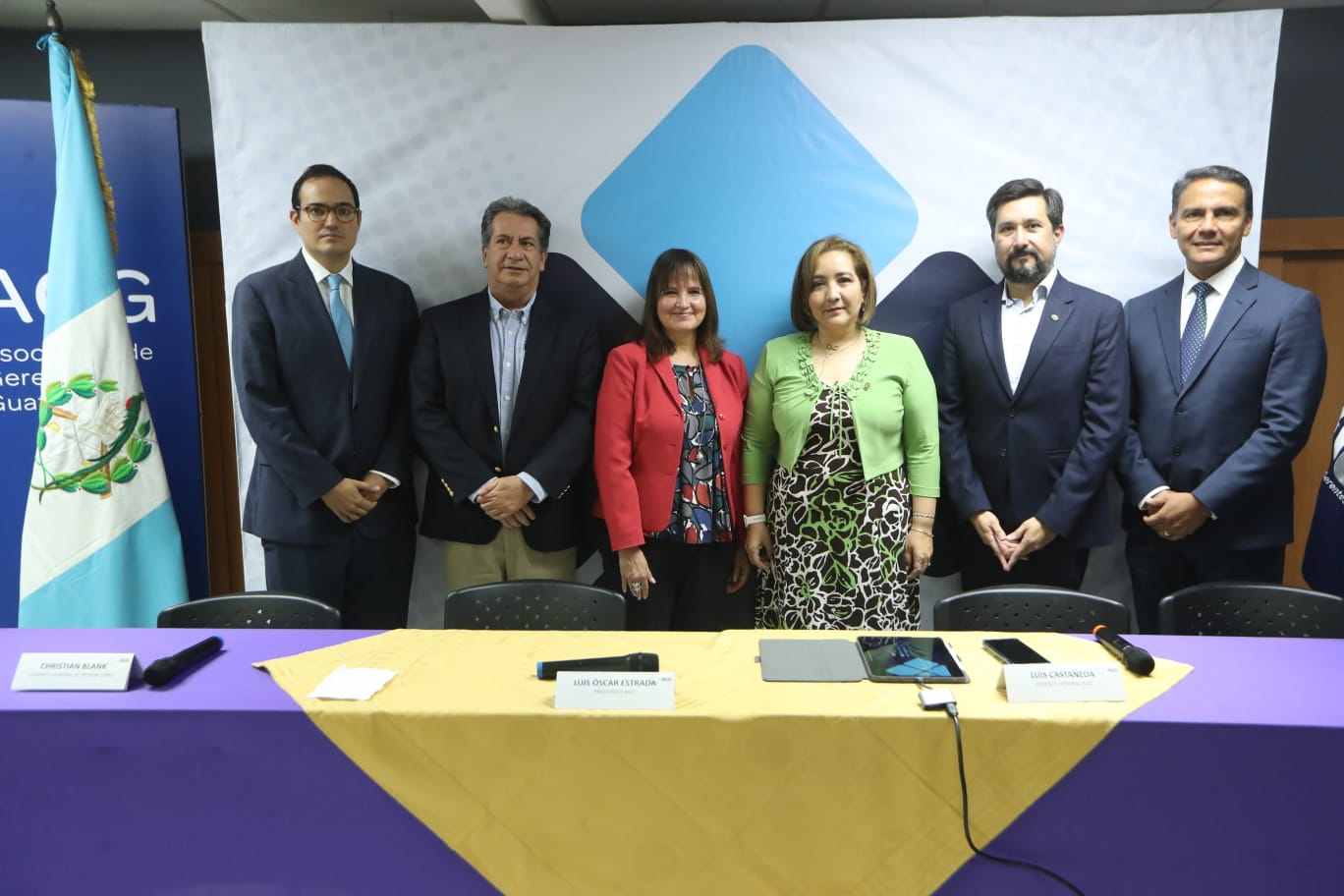debates presidenciales Asociación de Gerentes de Guatemala Prensa Libre Guatevisión