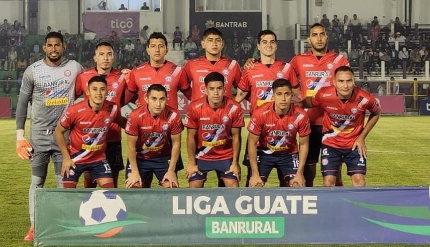 Xelajú es líder en solitario del torneo