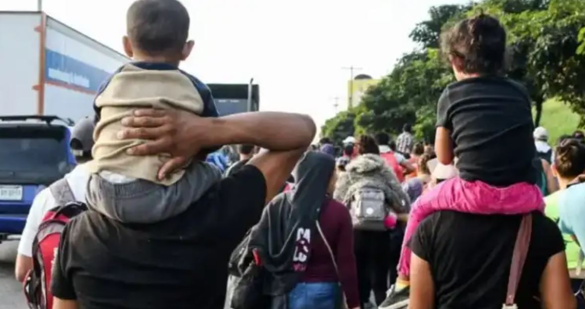 Dos detenidos y chofer muerto en caso de 35 migrantes secuestrados en México