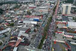 Tránsito vehicular en la ciudad de Guatemala