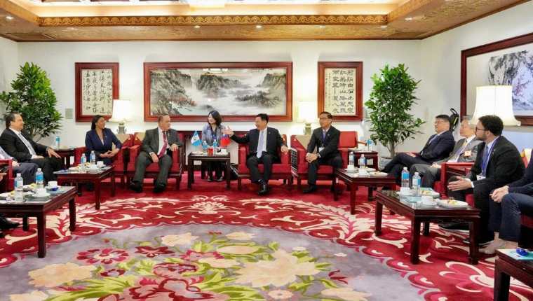 El presidente Alejandro Giammattei y su delegación oficial está en Taiwán donde se llevará a cabo diversas actividades de cooperación bilateral. Foto Prensa Libre: Gobierno de Guatemala).