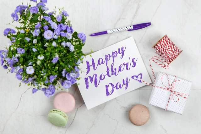 tienda de comestibles Bungalow diario Día de la Madre: Regalos y manualidades para felicitar a mamá
