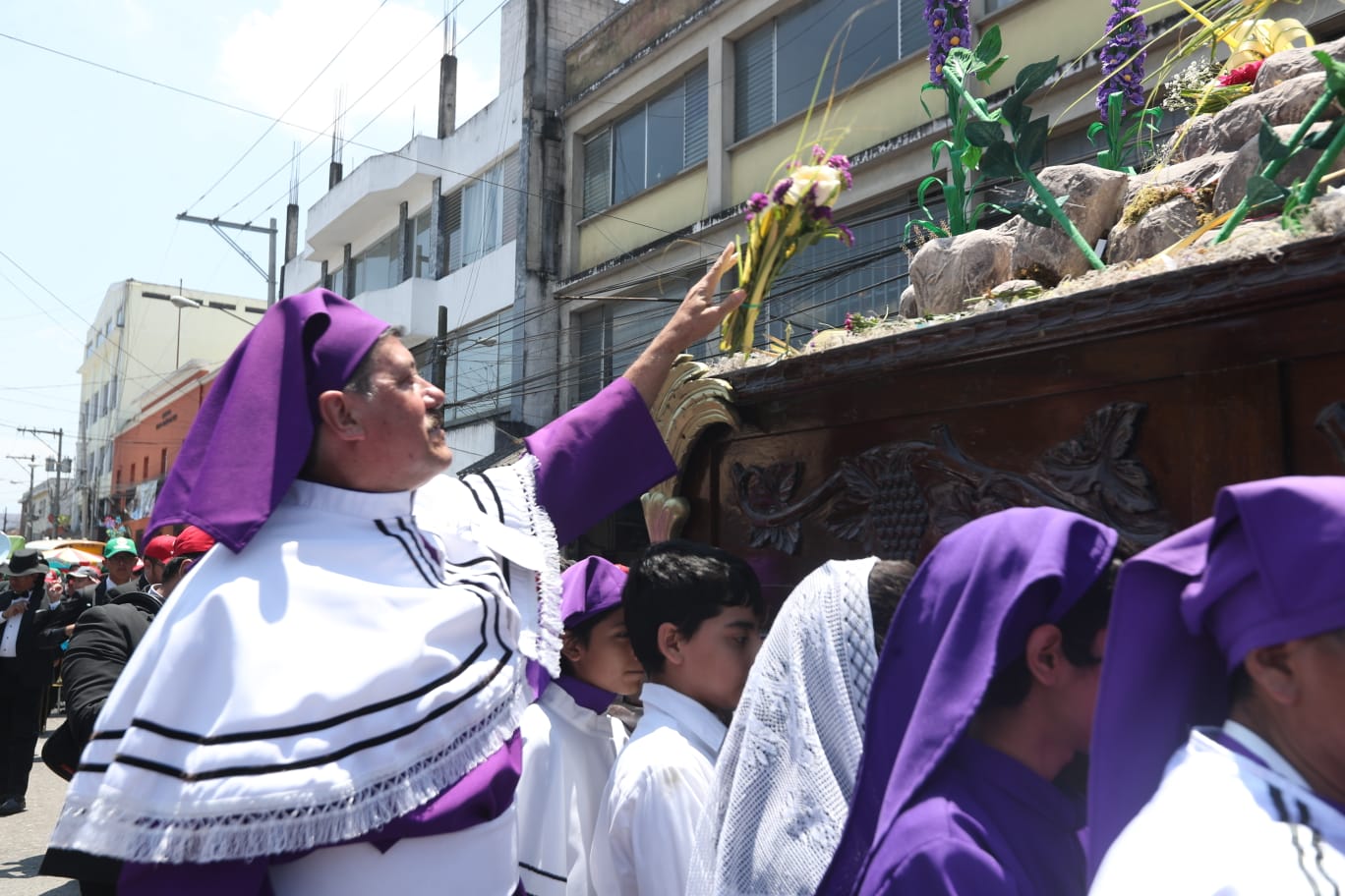 Fotos: Domingo de Ramos y el amor de los devotos a la procesión de Jesús de las Palmas que da inicio a la Semana Santa'