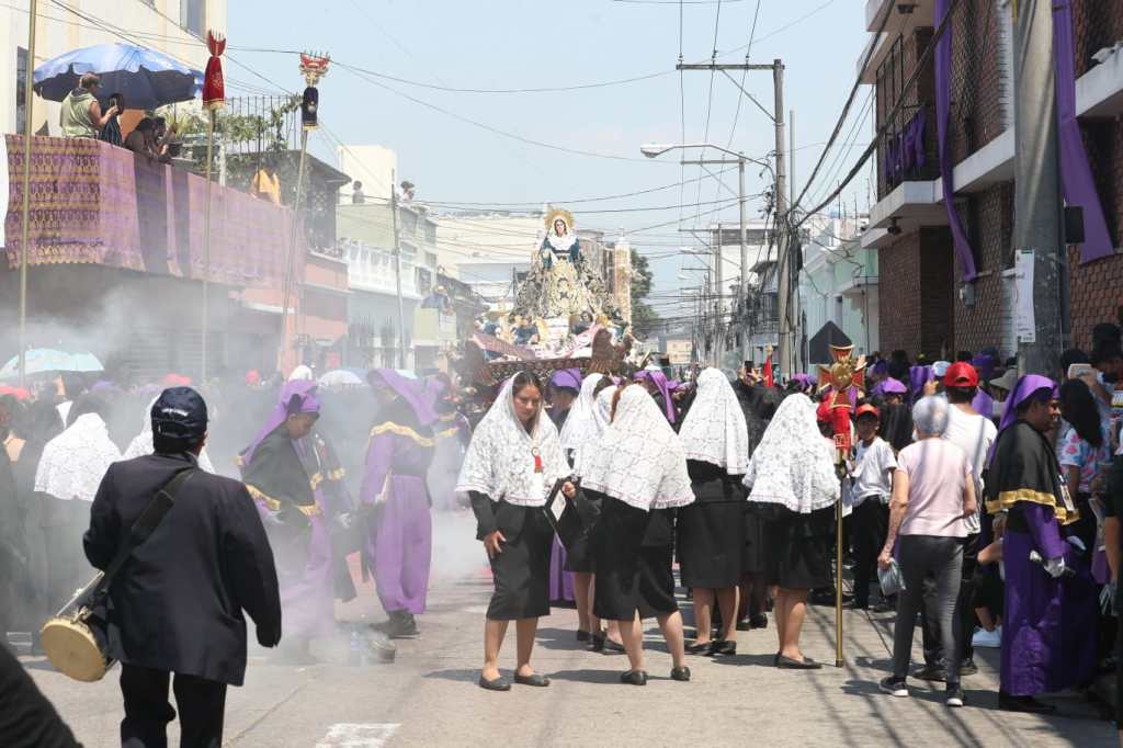 Semana Santa 2023: Procesión de Jesús de Los Milagros del templo San José recorre las calles del Centro Histórico