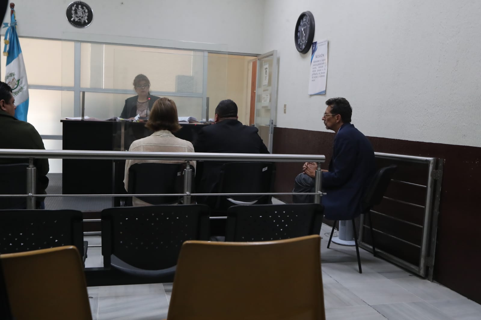 Juan Carlos Marroquín Godoy, primo de José Rubén Zamora, es enviado a Mariscal Zavala luego de tres días de estar en carceleta