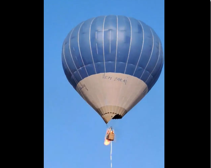 Video: el mortal momento en el que un globo aerostático se incendia en Teotihuacán