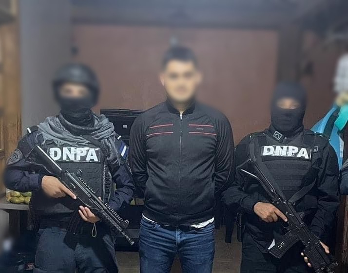 Jairo León extraditable guatemalteco detenido en honduras 20 abril 2023 pnc (1)