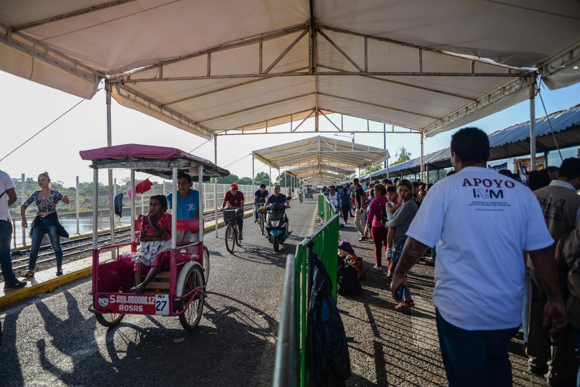 EE. UU creará centros para tramitar casos de migrantes en Guatemala y Colombia. (Foto Prensa Libre: EFE)