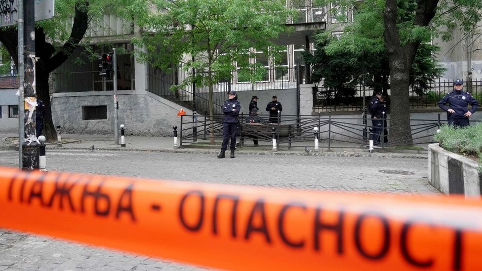 Ataque en escuela de Serbia