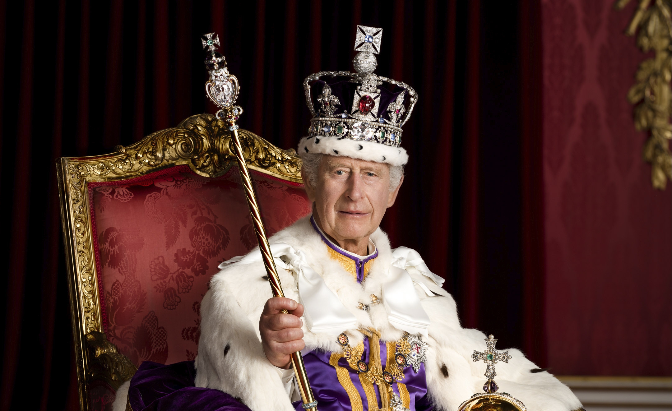 Rey Carlos III tras su coronación el 6 de mayo (Foto Prensa Libre: EFE)