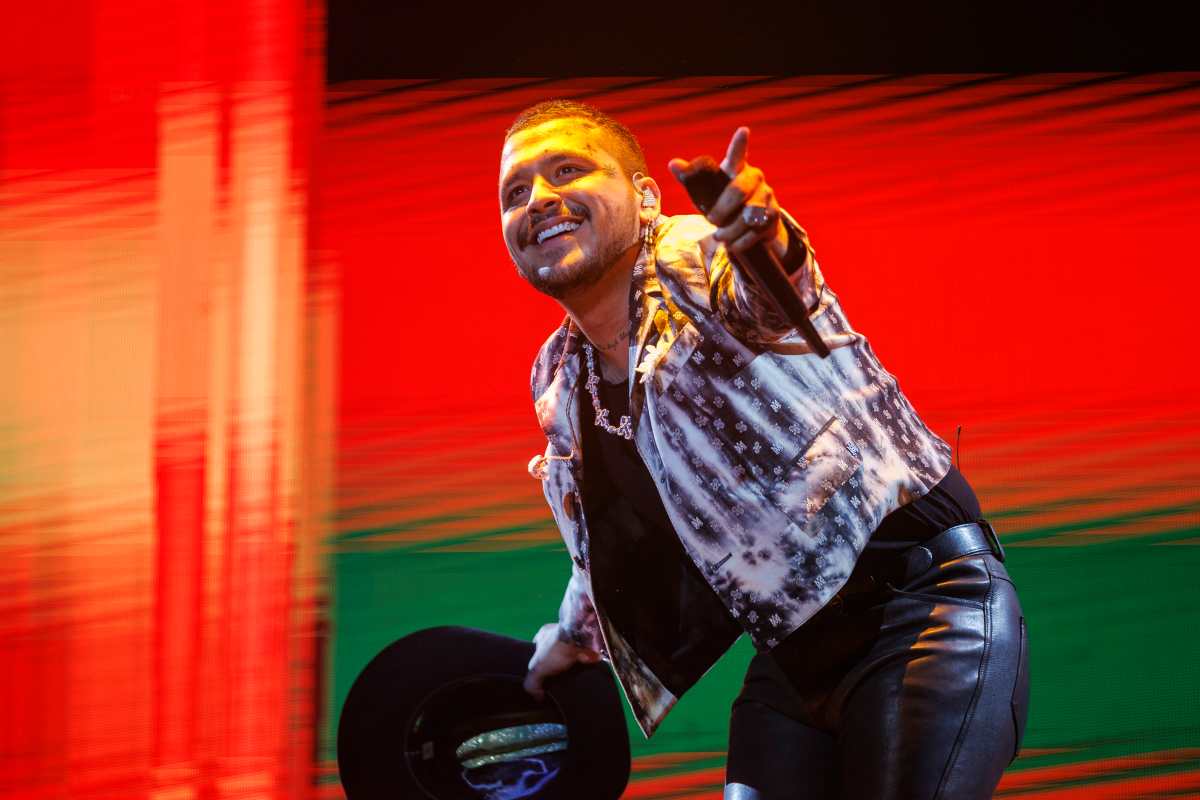 El compositor y cantante mexicano Christian Nodal durante el concierto que ofreció en Madrid, España (Foto Prensa Libre: EFE/Rodrigo Jiménez)