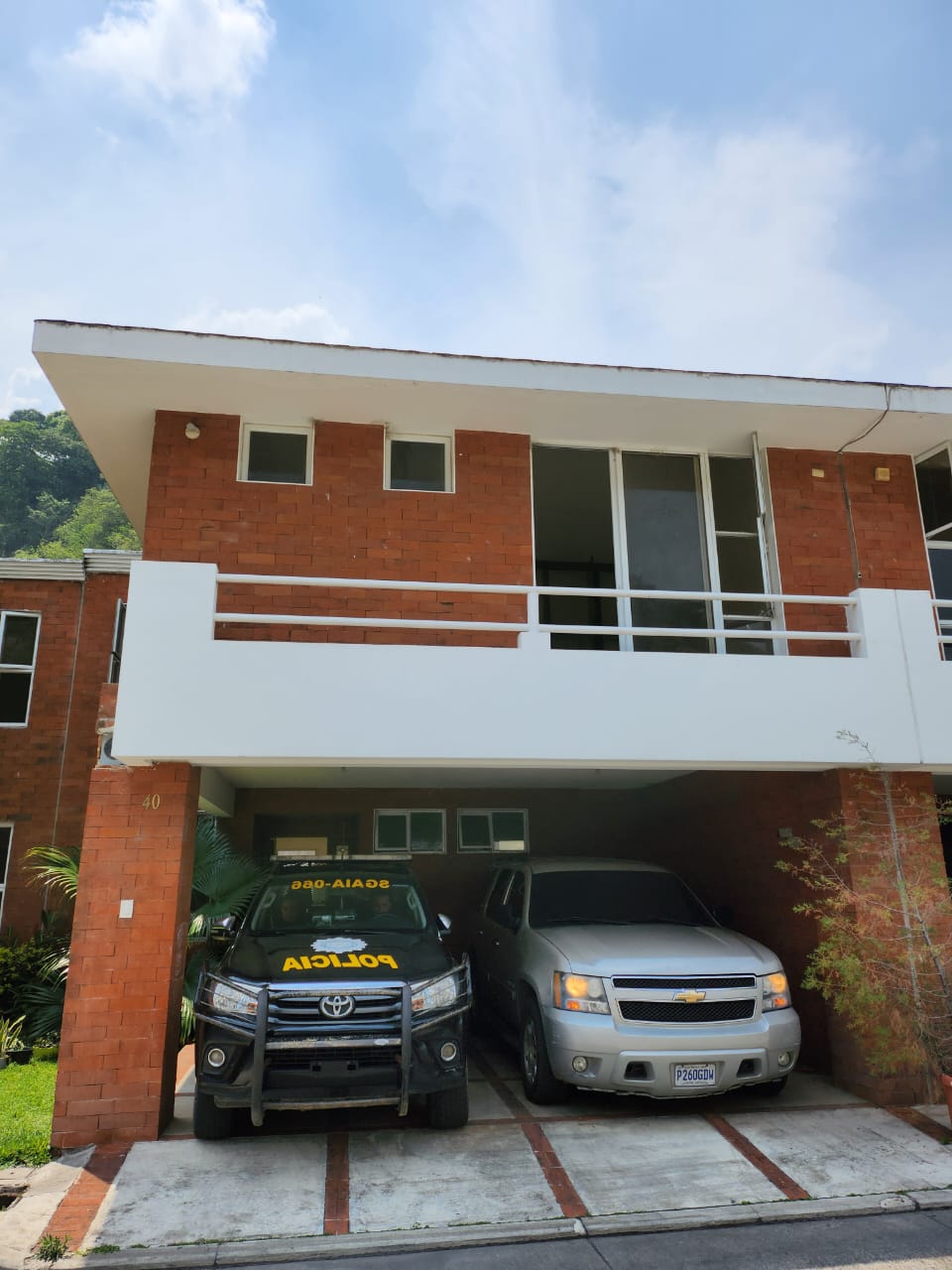 La Senabed administrará tres casas valoradas en unos US$550 mil. (Foto Prensa Libre: Ministerio Público)