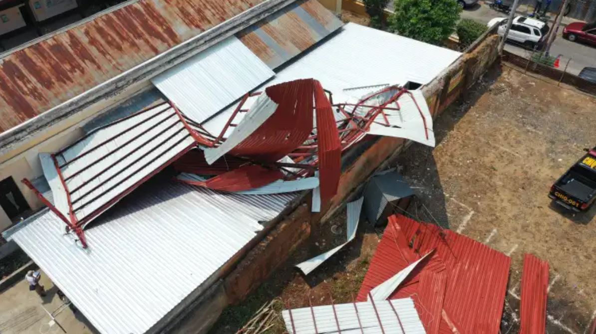 Colapso de techo en escuela de Chiquimula: Hospital San Juan de Dios informa de tratamiento brindado a estudiantes y estado de salud