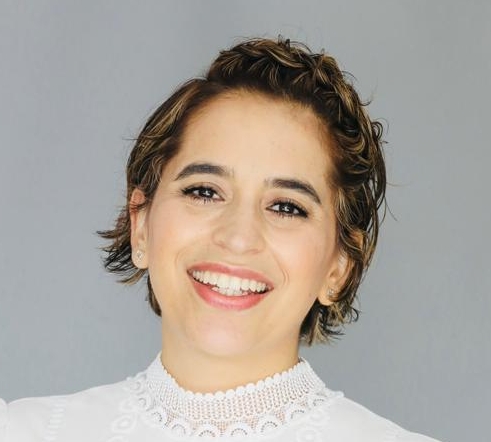  Ana Ibáñez, médica, Directora Médica del Área de Oncología para Novartis en CANDEAN