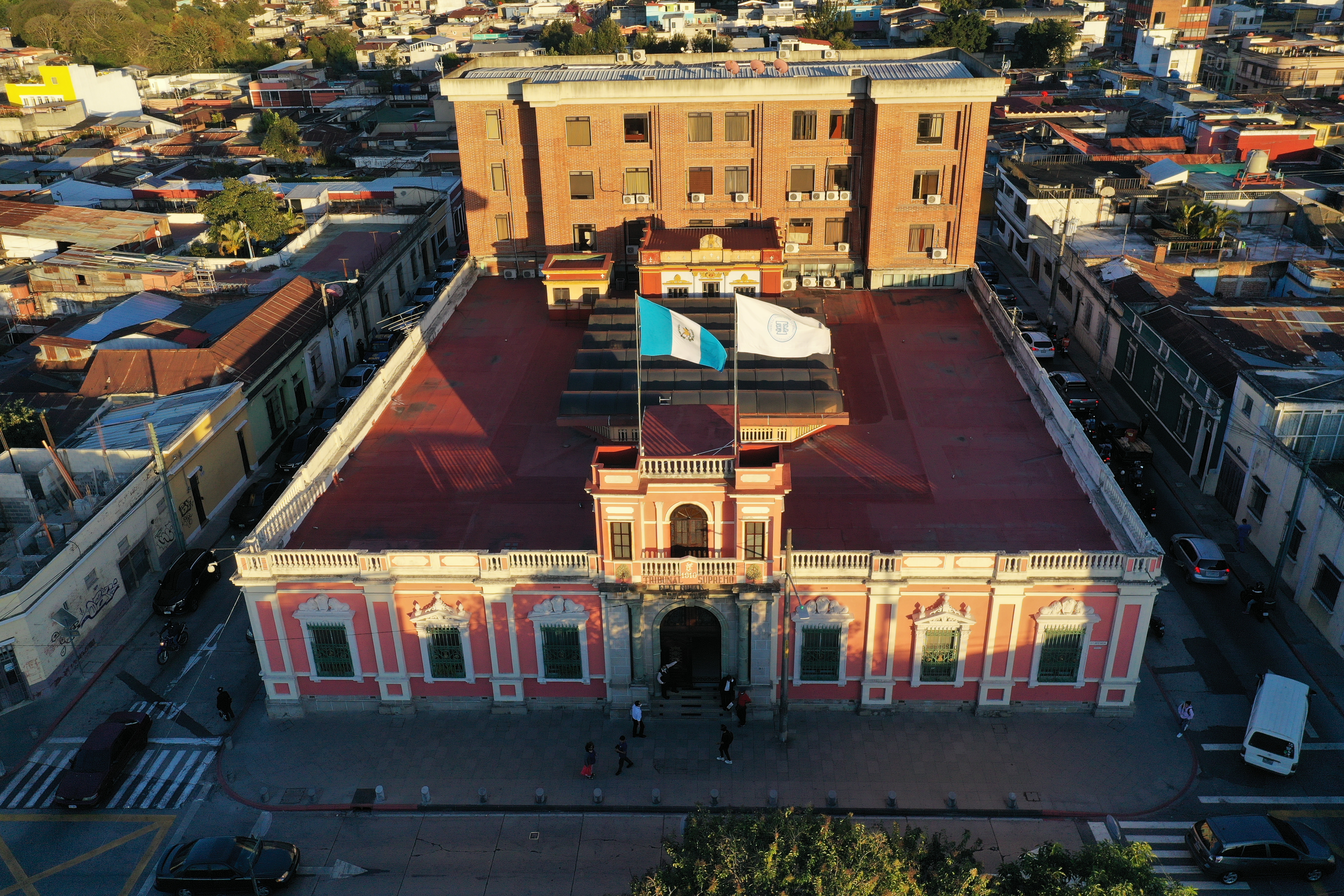 Edificio del TSE en la capital de Guatemala. (Foto Prensa Libre: Roberto López)