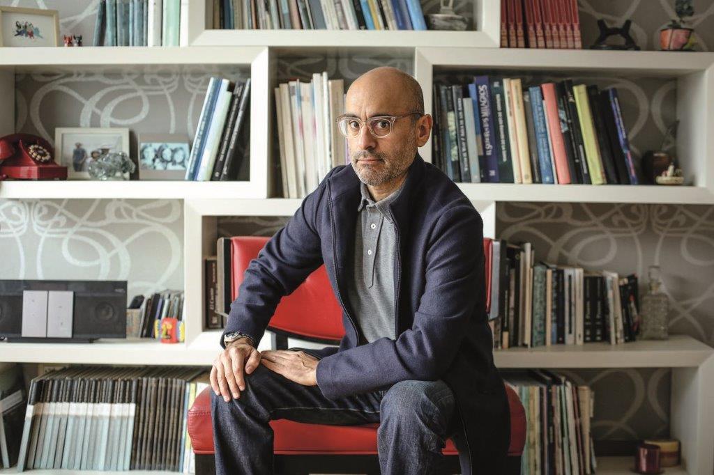 El autor peruano Gustavo Rodríguez, ganador del Premio Alfaguara 2023