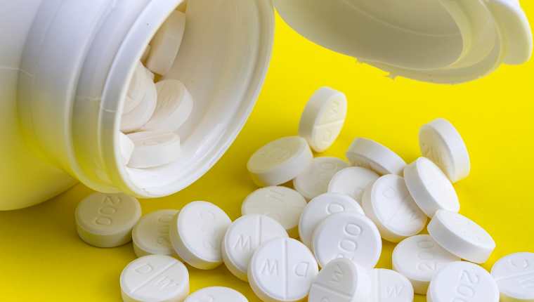 Menor muere en Perú al ingerir pastillas