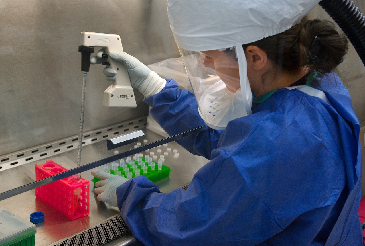 OMS lanza red mundial de detección de enfermedades infecciosas para prevenir pandemias