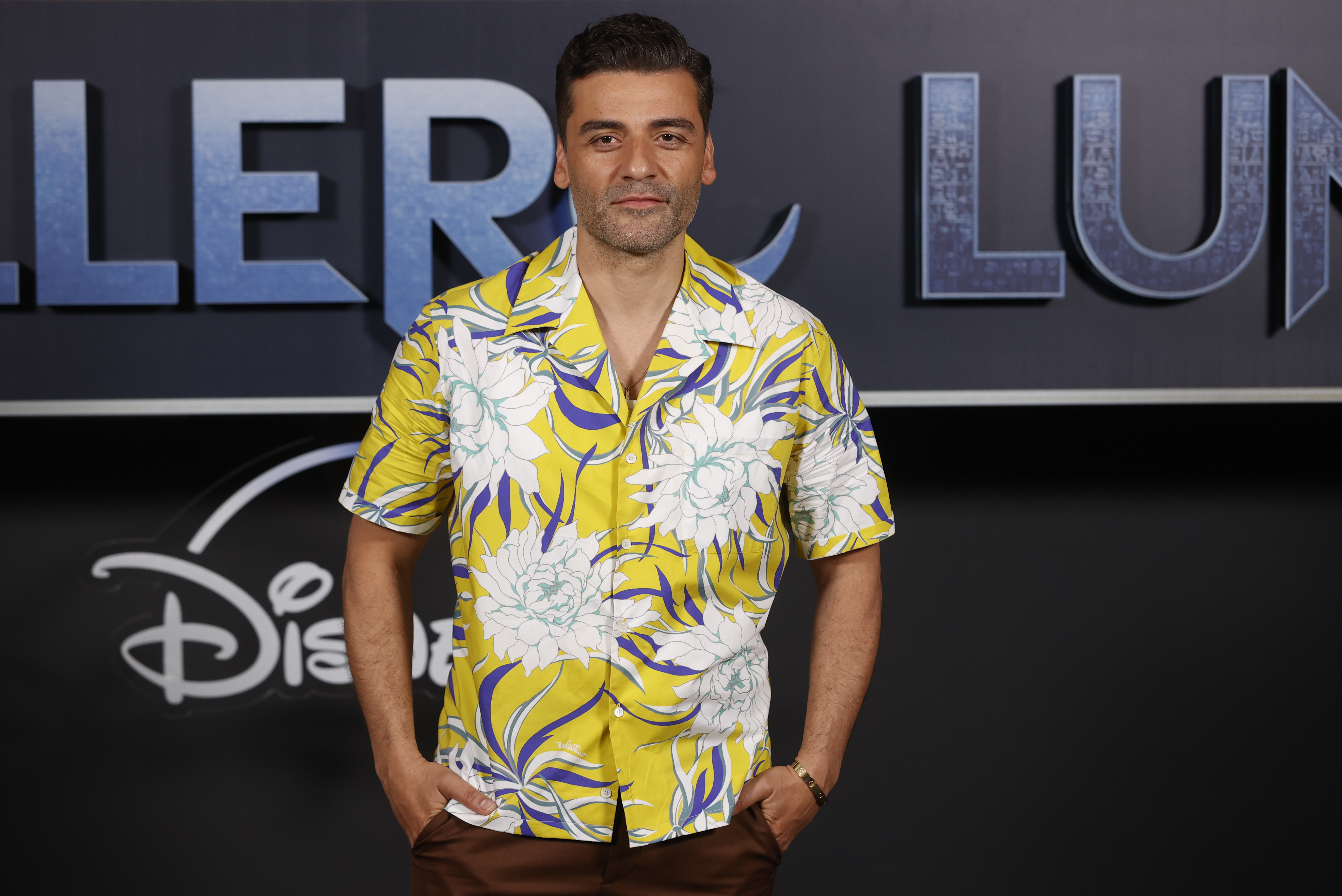 El actor guatemalteco Oscar Isaac divide su vida entre la gran pantalla y el teatro. (Foto Prensa Libre: EFE / J. J. Guillen)