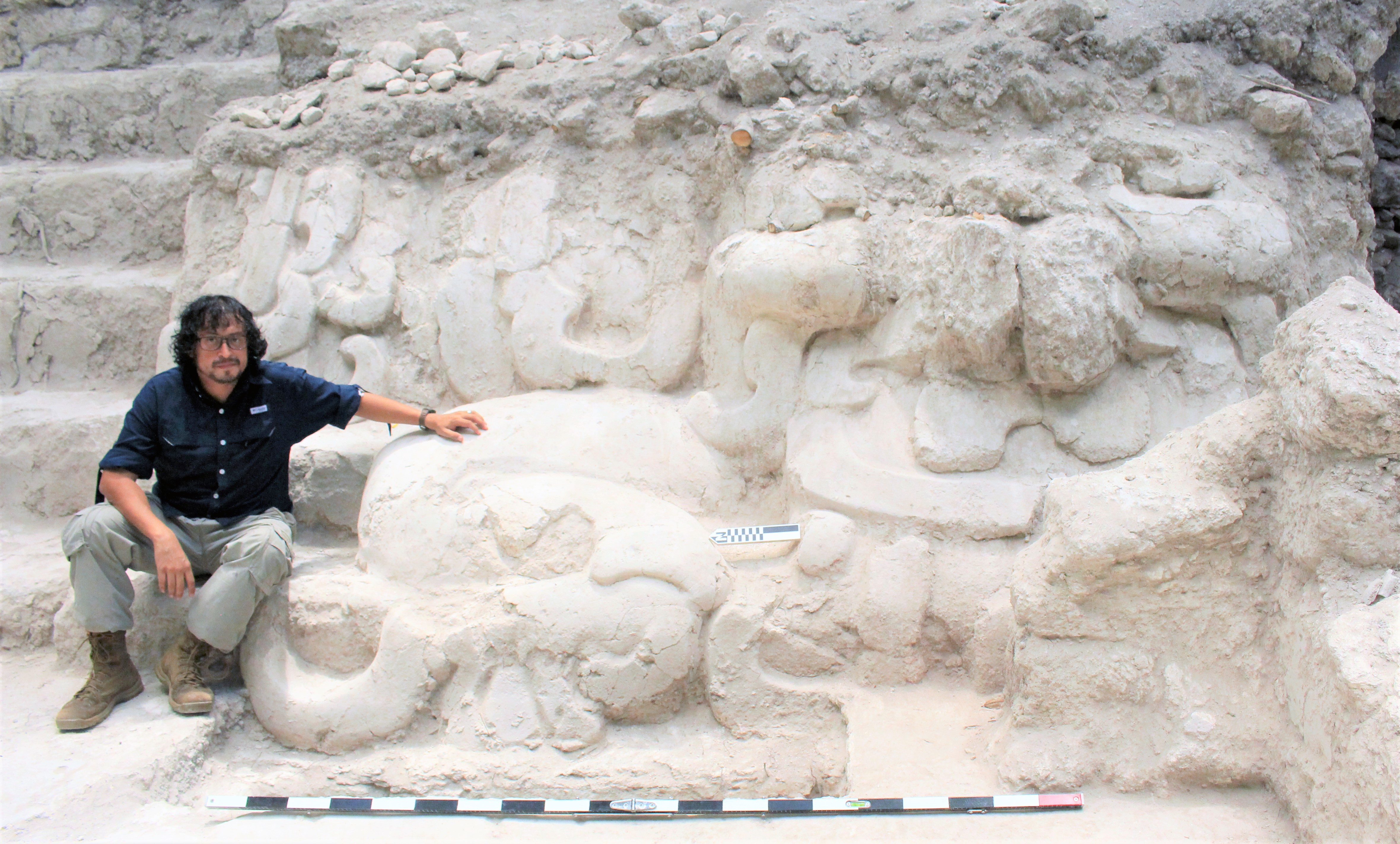 Carlos Morales-Aguilar: Un arqueólogo guatemalteco explorando el pasado de El Mirador
