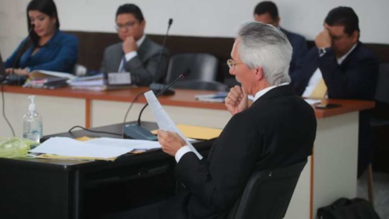 Jose Rubén Zamora declara en el juicio en su contra este miércoles 3 de mayo 2023. (Foto Prensa Libre: Carlos Hernández) 