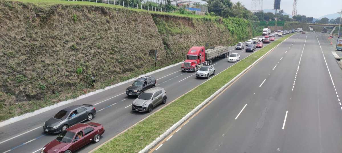 ¿Quién contará los vehículos que pasan por la Autopista Palín-Escuintla ahora que la tomó el Estado?