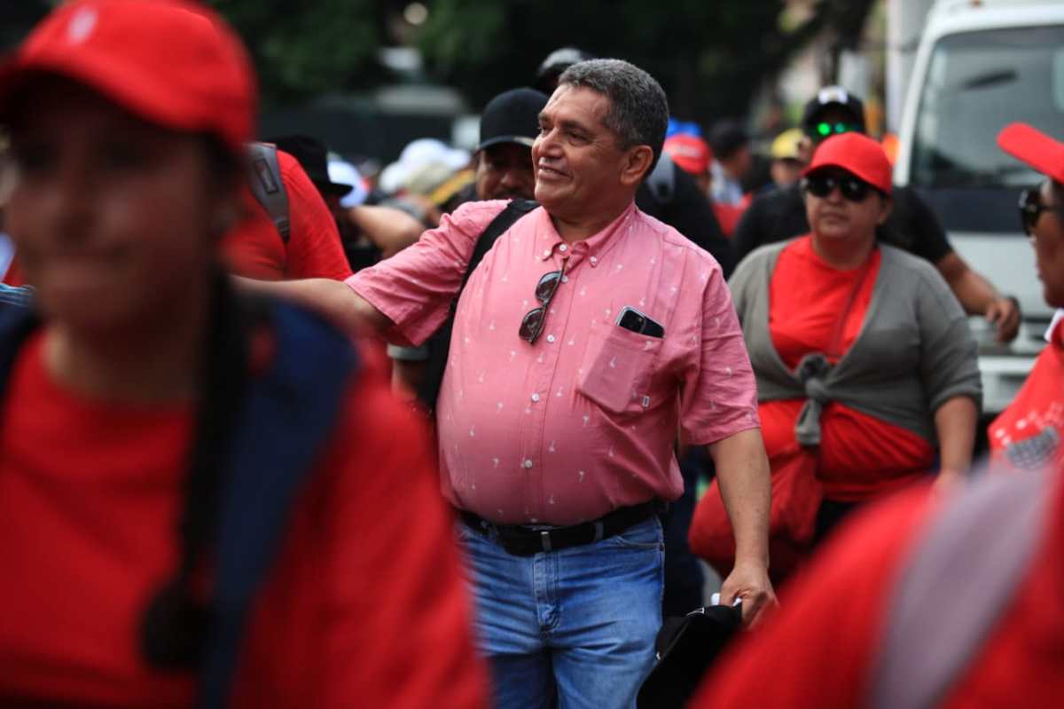 Iniciativa de ley 5563 queda en pausa en el Congreso tras presión de sindicato de Joviel Acevedo