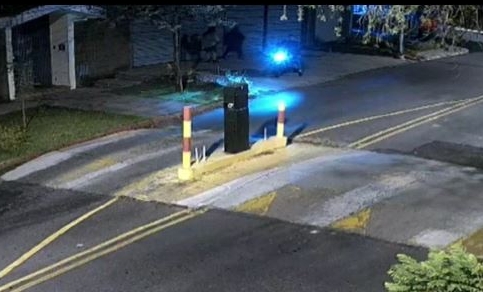 El último asalto en la colonia Vista Hermosa 2 ocurrió este martes 9 de mayo. Una mujer fue la víctima. Los vecinos han pedido cerrar el residencial desde la 1a calle, entre 18 y 25 avenidas, zona 15. (Foto Prensa Libre: captura de pantalla).