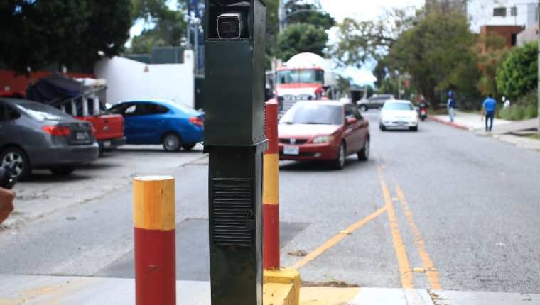 Los vecinos de Vista Hermosa 2, zona 15 de Guatemala, hacen uso de tecnología para reducir el riesgo de robos. (Foto Prensa Libre: Hemeroteca PL)