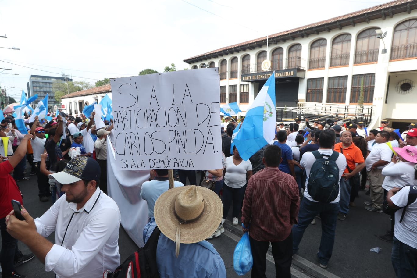 carlos pineda candidato presidenciable 20 de mayo 2023 elecciones generales guatemala (5)'