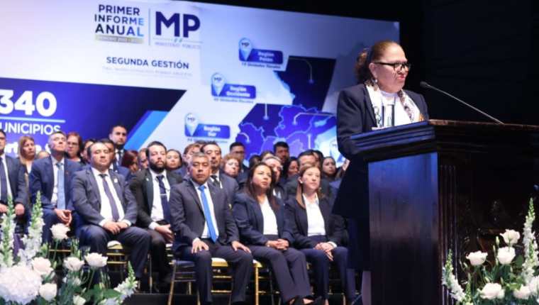 María Consuelo Porras Argueta, jefa del MP, en la presentación del primer informe de labores de esa institución, en su segundo período. (Foto Prensa Libre: MP)