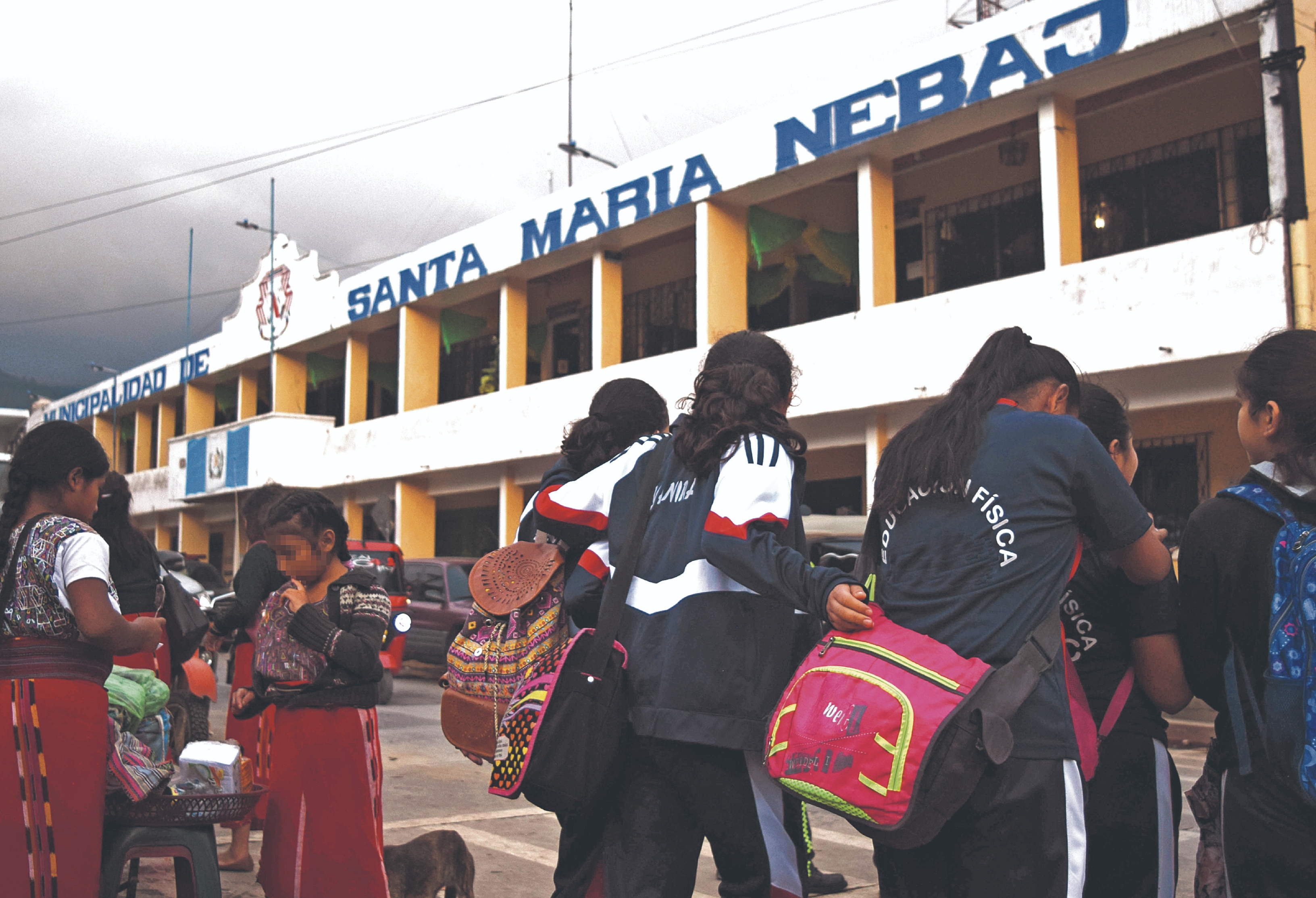 Los jóvenes en Santa María Nebaj se han enfrentado por años a la falta de oportunidades y eso les ha orillado a salir hacia la Ciudad de Guatemala o Estados Unidos para laborar, según organizaciones locales. (Foto Prensa Libre: Raúl Barreno Castillo).