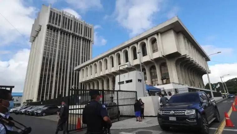 El Tribunal Séptimo Penal pidió al Ministerio Público que presente las pruebas en la repetición del juicio contra un exjefe de inteligencia militar. (Foto Prensa Libre: Erick Ávila)