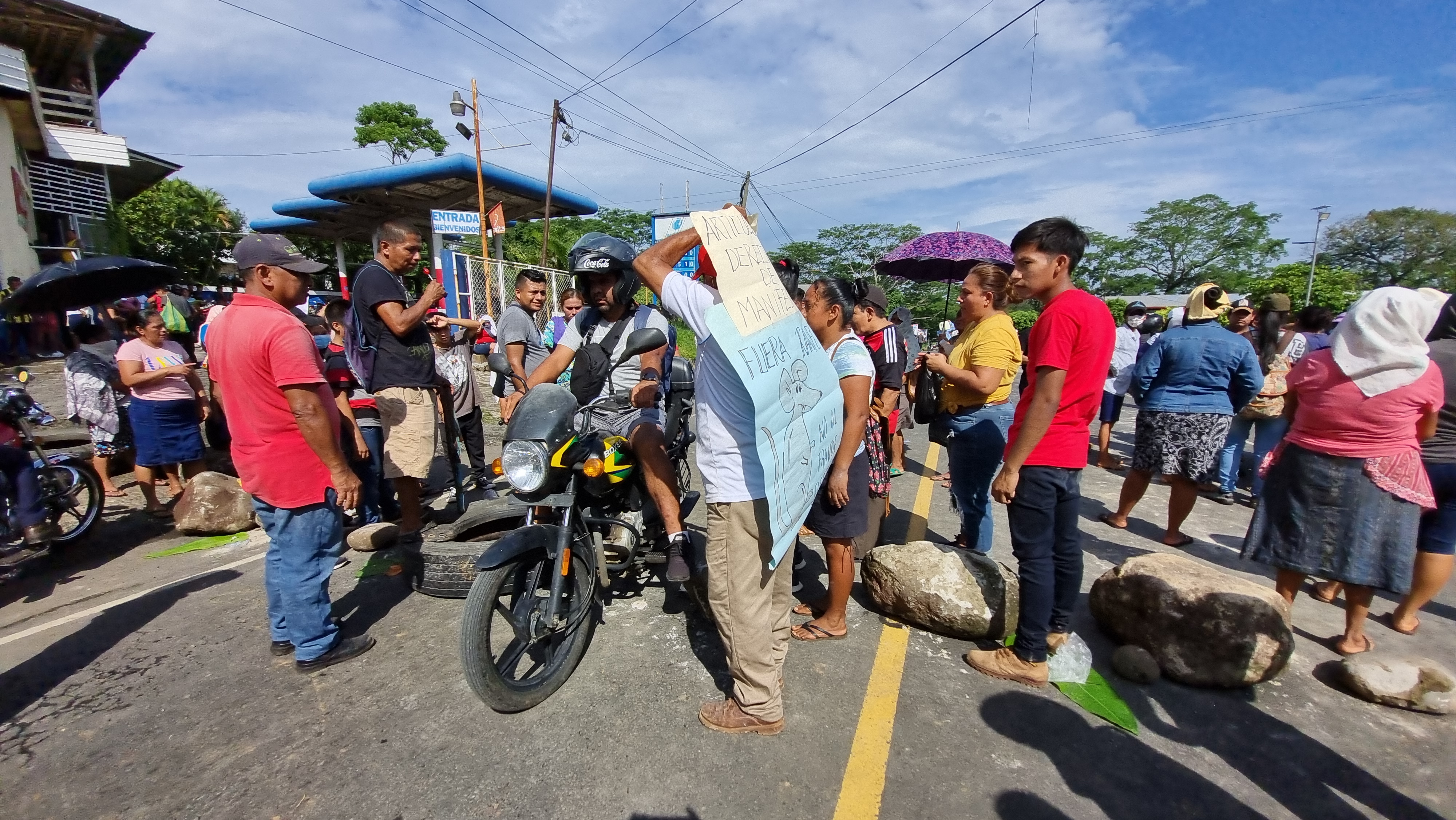 Manifiestan contra reelección de alcalde en El Asintal