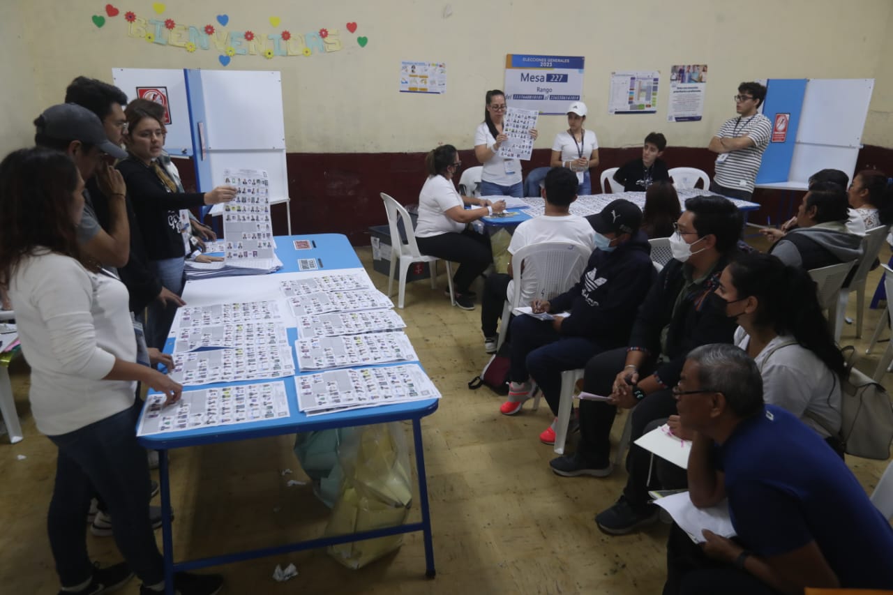 Durante las elecciones generales 2023 del domingo 25 de junio los guatemaltecos eligieron a 340 corporaciones municipales. (Foto Prensa Libre: Érick Ávila)