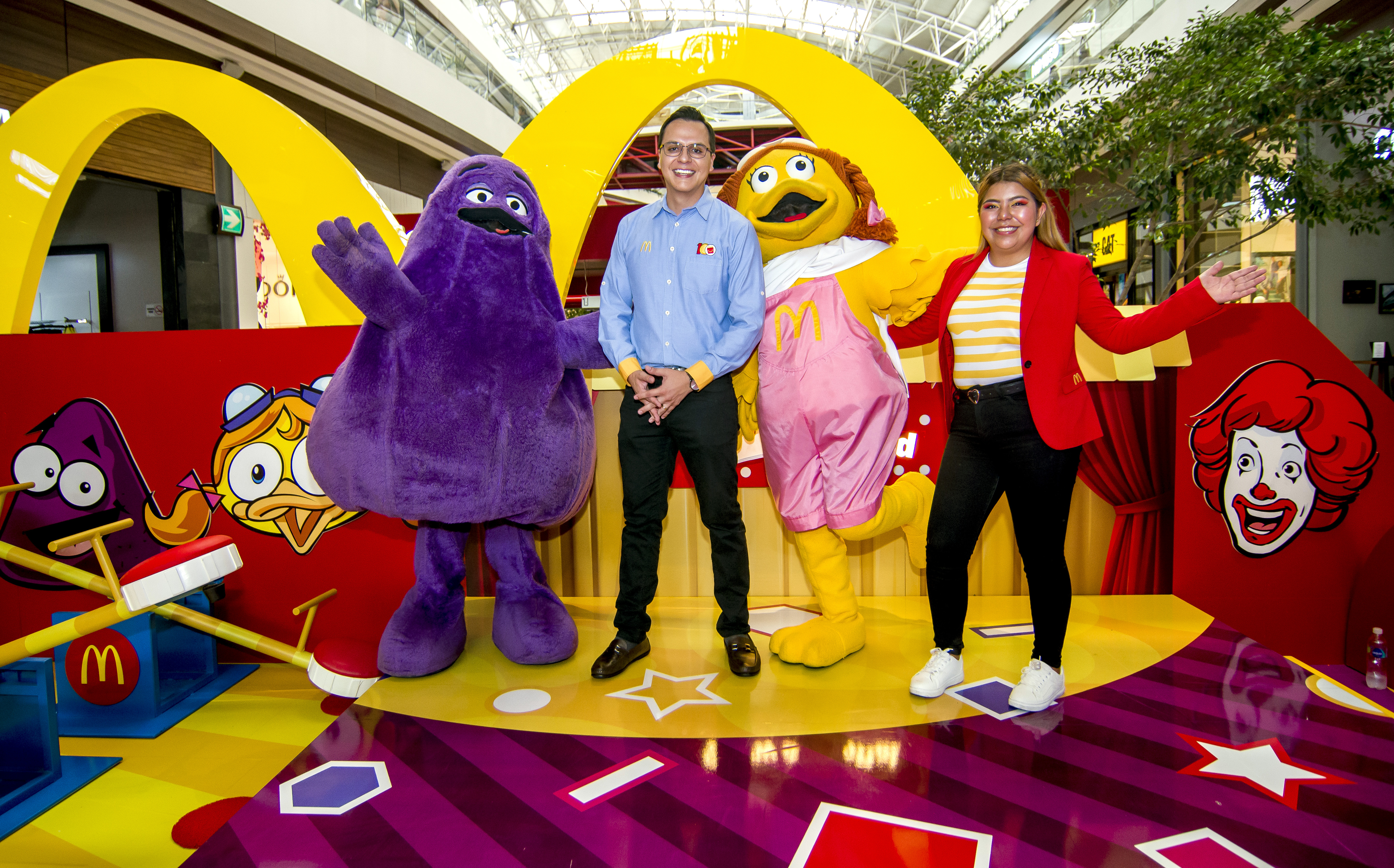 La magia y diversión con arcos dorados llegan a Naranjo Mall