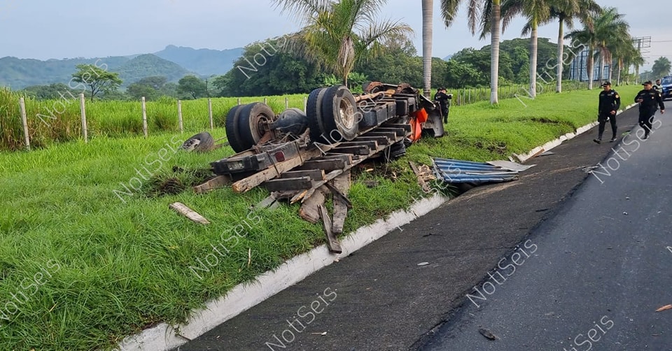 Accidente en autopista Palín-Escuintla