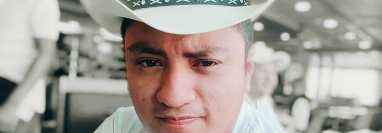 El creador digital y comunicador zacapaneco, Héctor Mario Interiano Ramírez, murió en forma violenta el pasado 11 de junio en el mercado municipal de Zacapa. Las autoridades investigan el hecho. (Foto Prensa Libre: Facebook).