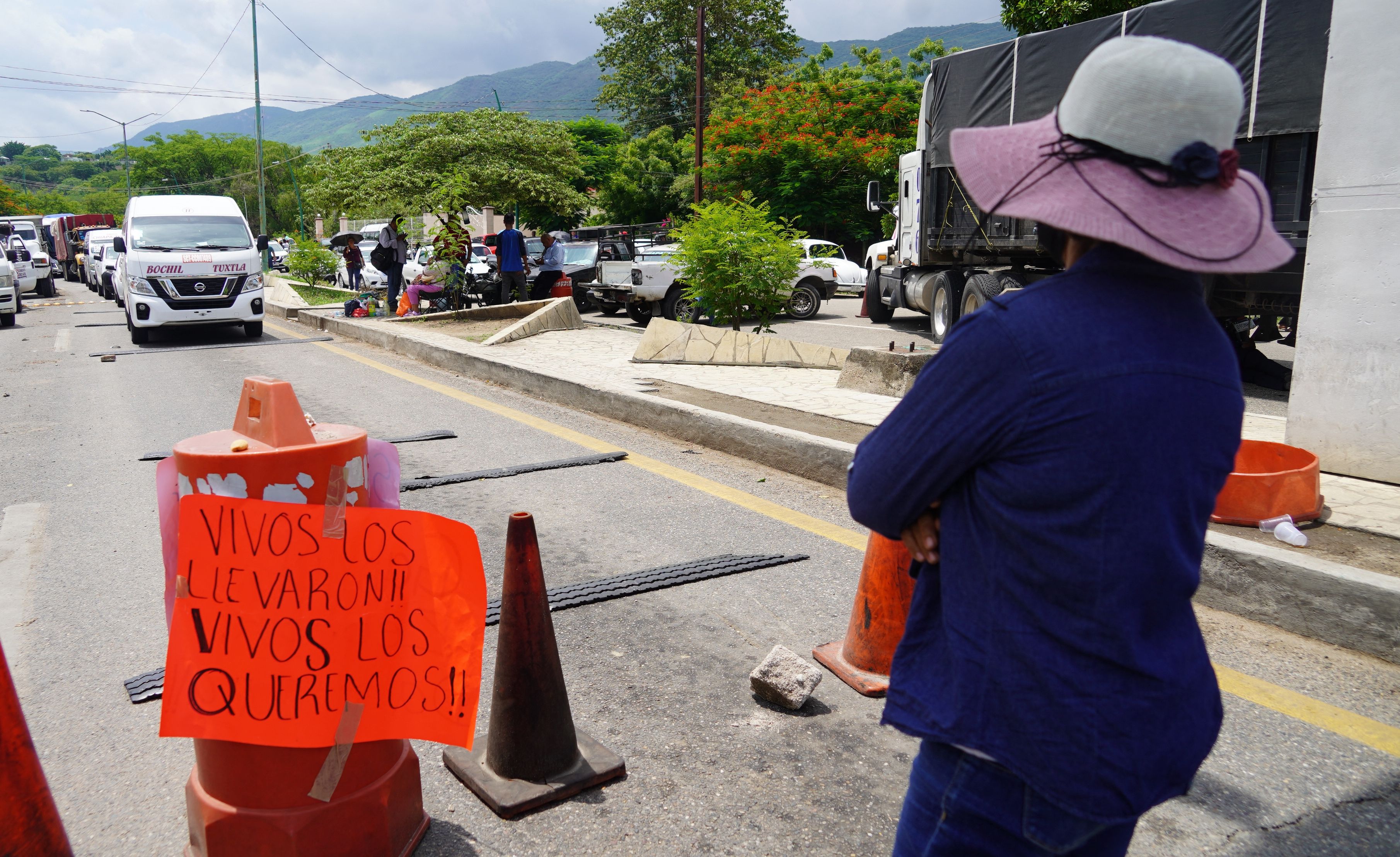 Liberan16 trabajadores de la policía que fueron secuestrados en Chiapas
