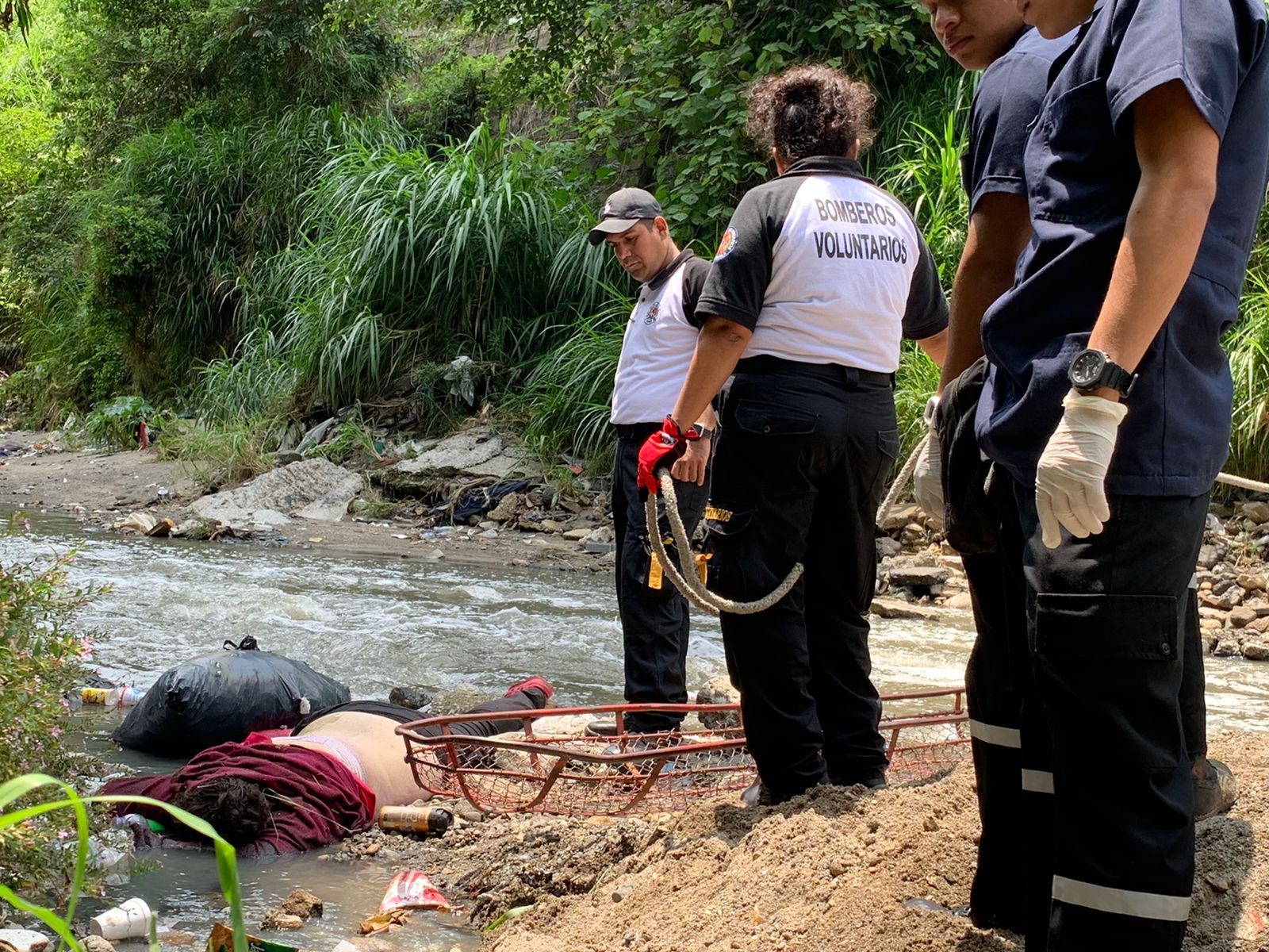 Qué se sabe de la mujer que se lanzó del puente Belice y otros incidentes reportados recientemente