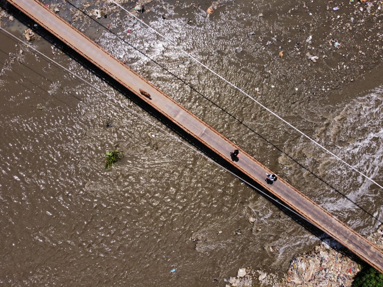 INTERCEPTOR 006 al ingreso de la hidroeléctrica Las Vacas'