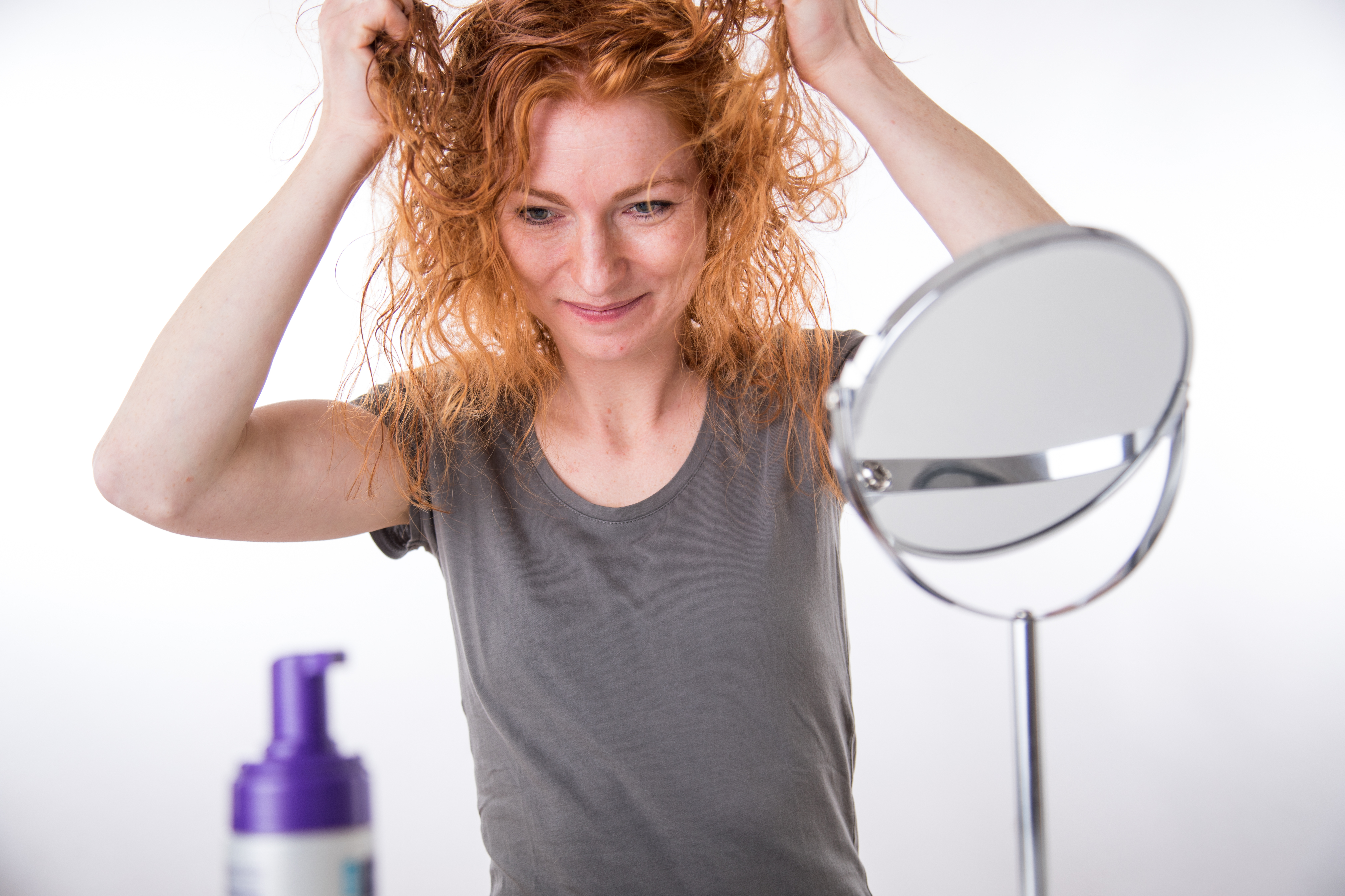 Cómo hacer que el tinte dure más en el pelo
